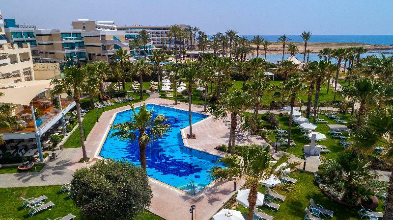 Aquamare & מלון 4*